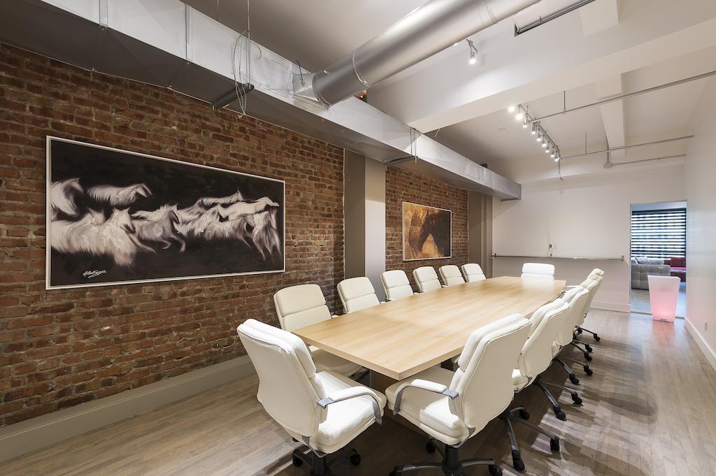 The Executive Loft At The Holland Hotel Montreal Room photo