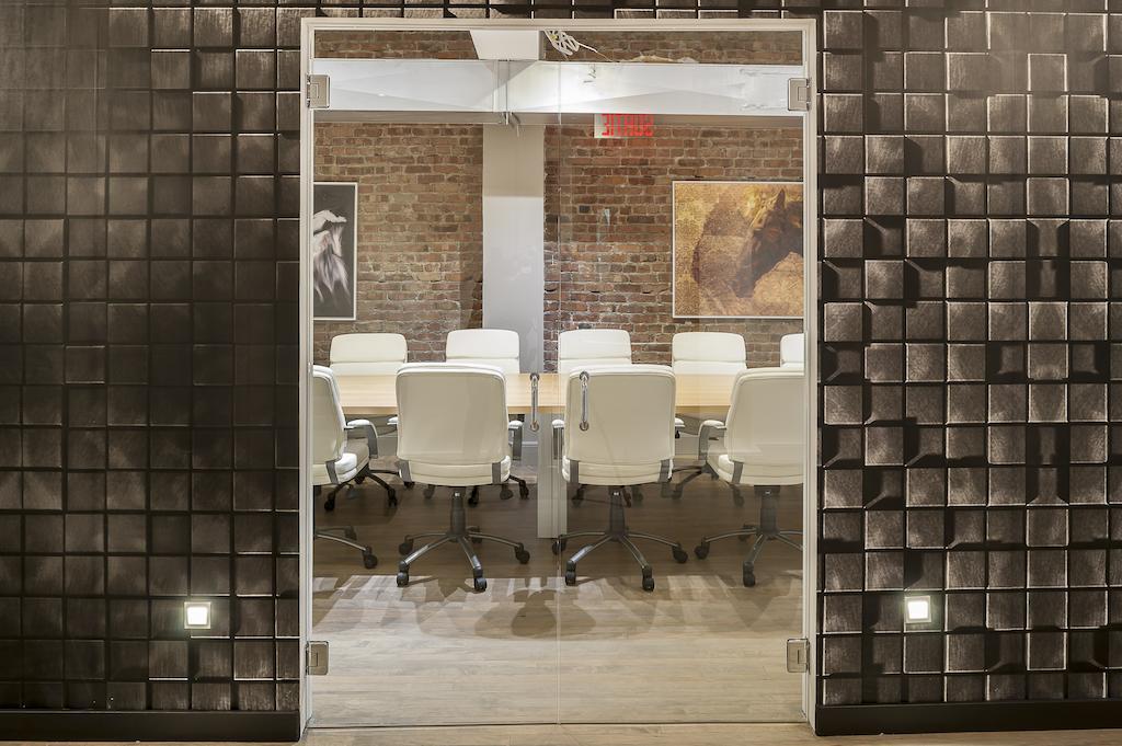 The Executive Loft At The Holland Hotel Montreal Room photo