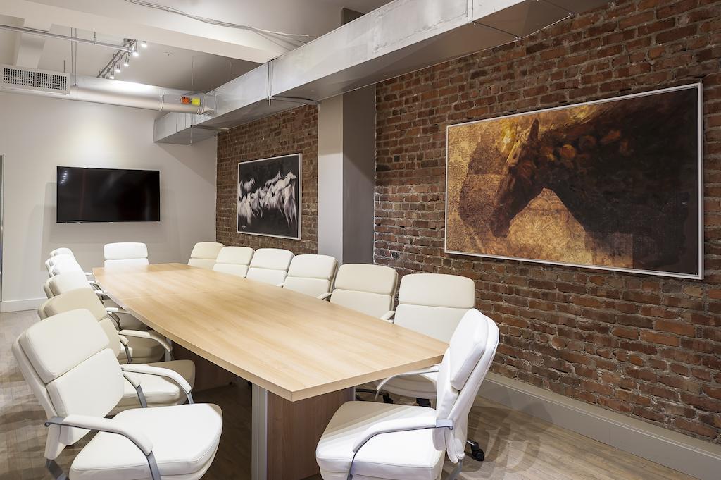 The Executive Loft At The Holland Hotel Montreal Room photo