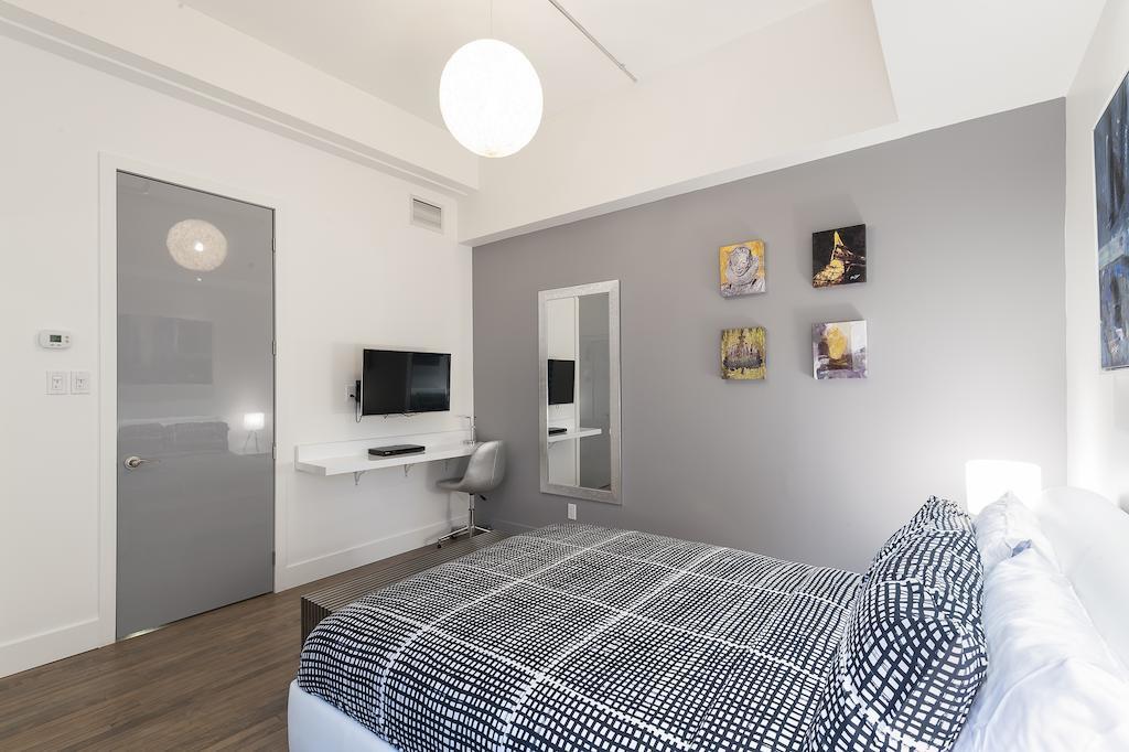 The Executive Loft At The Holland Hotel Montreal Room photo
